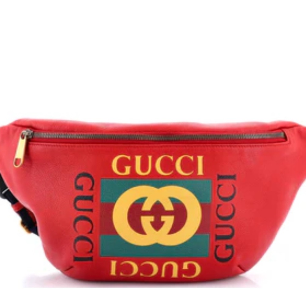 Gucci calfskin crossbody bag Red Crossbody bag!
